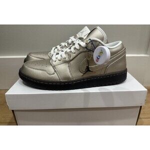 Women’s Nike Air Jordan 1 Low SE Metallic Zinc Gold Sneakers Shoes Size 9.5 NIB!